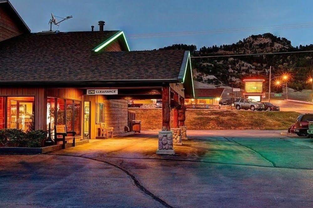Best Western Black Hills Lodge Spearfish Extérieur photo
